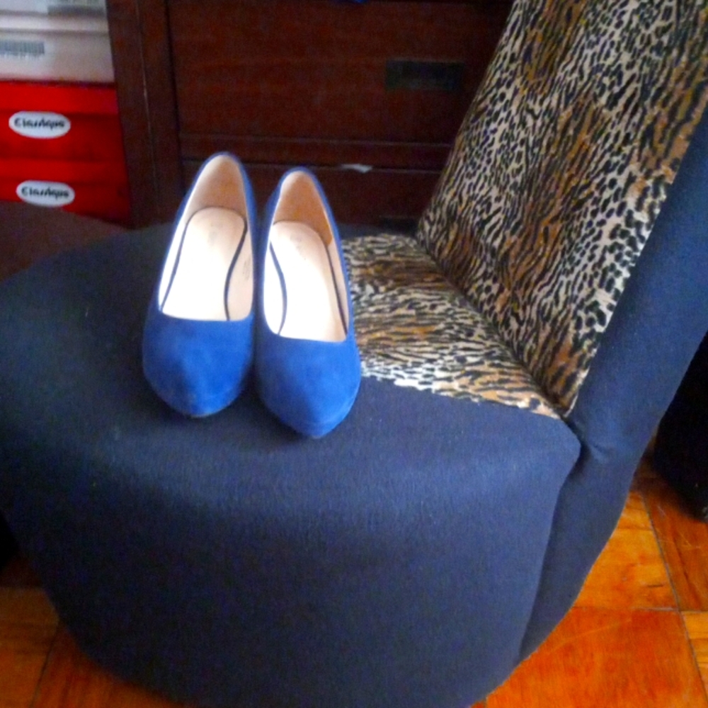 Faux suede wedge